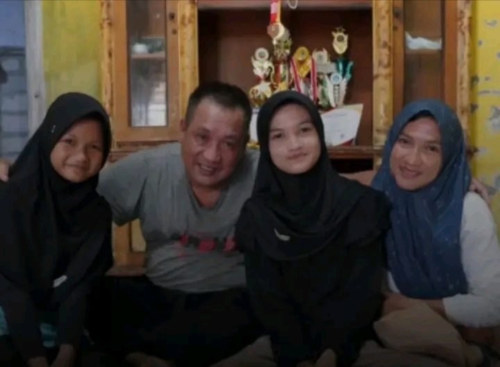 Kisah nyata Tiara Julianti Lulus UGM Kedokteran Lewat Jalur PBU