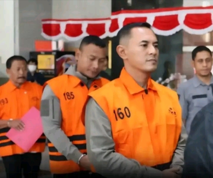 Dibalik OTT Bupati Pemalang Anom, Pegawai KPK Diduga Ada Pemerasan