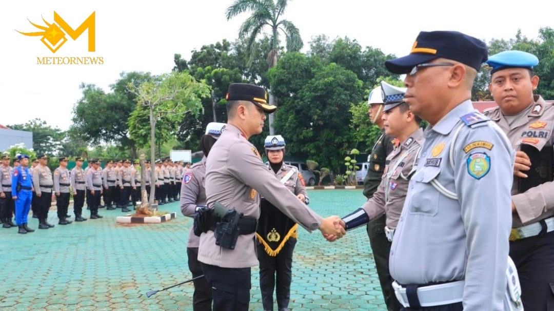Polres Indramayu Gelar Apel Pasukan Operasi Lilin Lodaya 2025, Siap Amankan Nataru