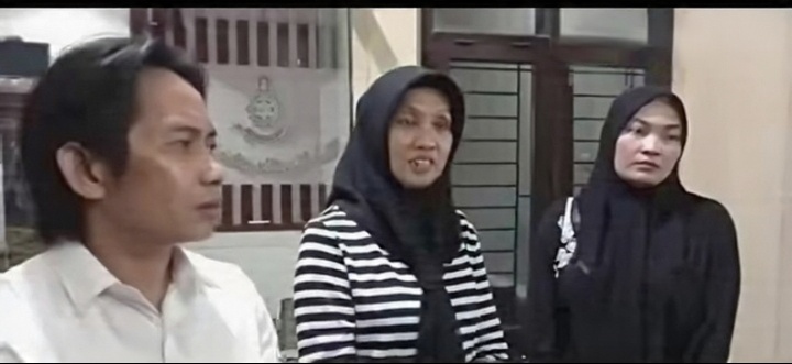 Anak & Mantan Istri Aman Yani, PAPAH Hadir Jangan Jadi Pengecut