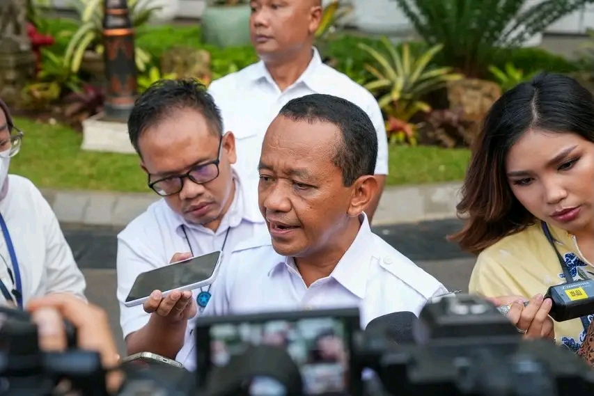Bahlil Lapor ke Presiden Prabowo: Pasokan Energi Aman, Pelayanan Listrik Diperkuat