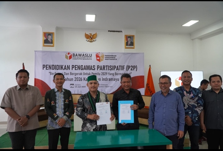 HMI Indramayu & Bawaslu MOU Penguatan Pengawasan Partisipatif 2026