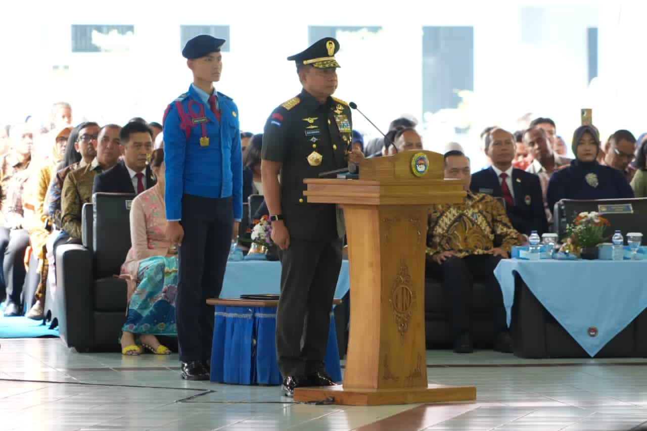 Lantik 367 Alumni SMA Taruna Nusantara, Panglima TNI: Kalian Adalah Generasi Unggul Harapan Bangsa