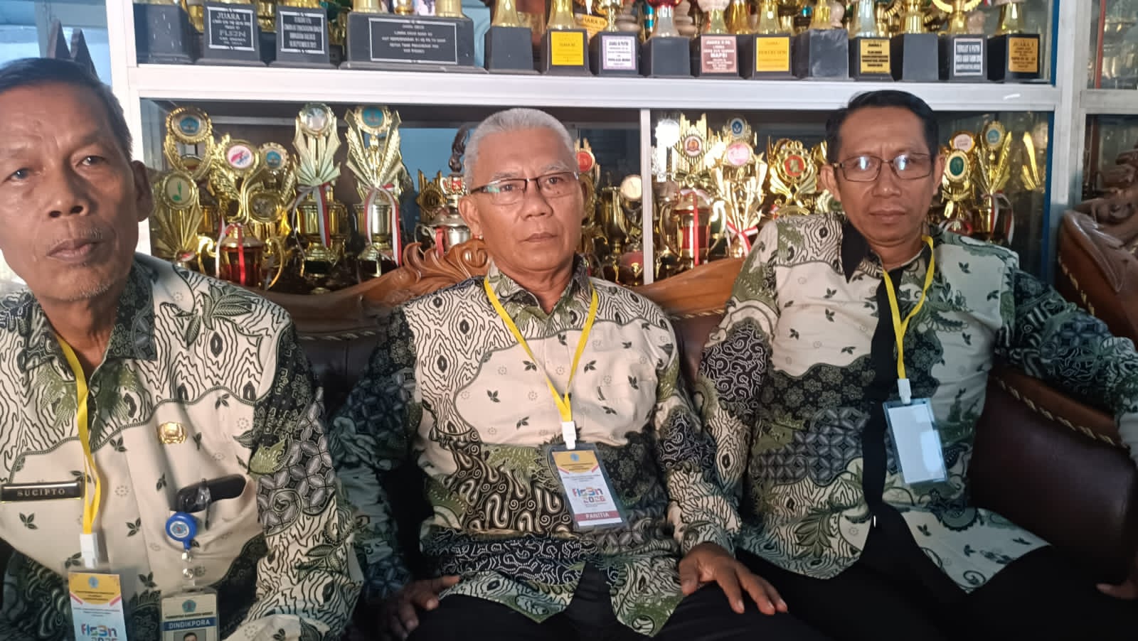 Ratusan Peserta Antusias Ikuti Kompetisi Seni, Piala Jadi Rebutan Meski Tanpa Uang Pembinaan