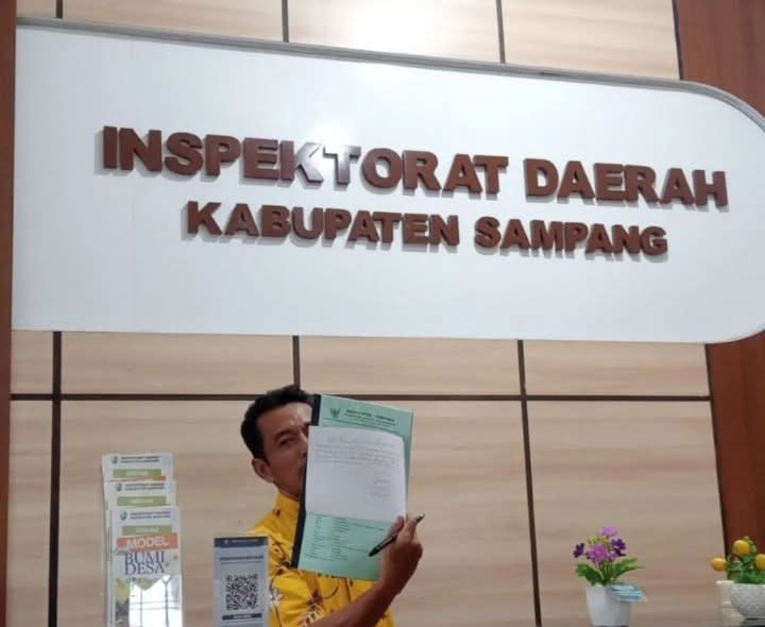 Diduga Biarkan Korupsi Dana Desa Rp165 Juta di Desa Asem Raja, Warga Desak Kepala Inspektorat Sampang Dicopot!