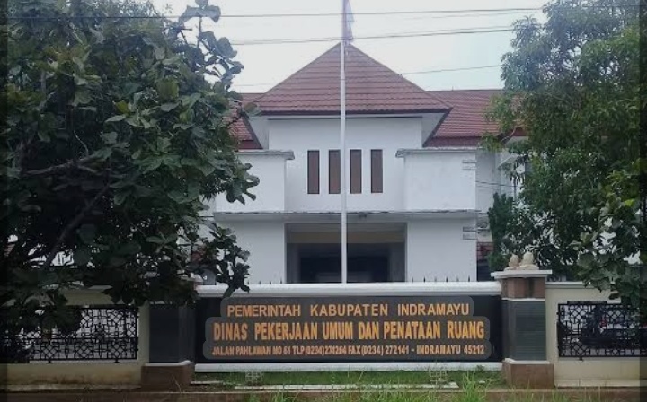 Pemkab Indramayu Rekonstruksi 4 Ruas Jalan Rusak Parah Siap COR BETON