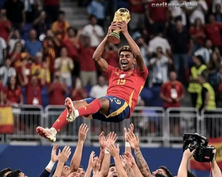 Tim Nasional Spanyol Resmi Bawa Pulang US$871