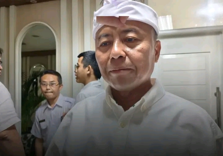 Pemprov Jabar, Tidak Ada Lagi Ijazah Yang Di Tahan Sekolah