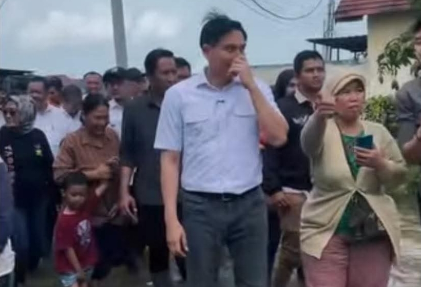 Bupati Indramayu Lakukan Peninjauan Wilayah & Penyaluran Bantuan Bagi Korban Terdampak Banjir