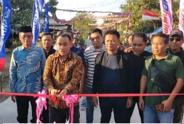 Penantian Panjang Jalan Mulus, Warga Temiyang Ucapkan Terima Kasih Pada Bupati Lucky Hakim