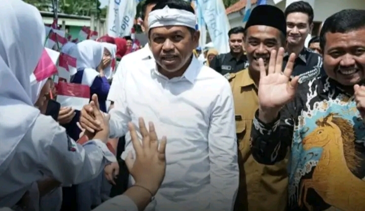 KDM Beti Sanksi Pada 10 Penebang Pohon & Aparatur