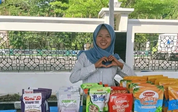 Rosyidah Mantan PMI Kembangkan Olahan Hasil laut Merek C’milzea