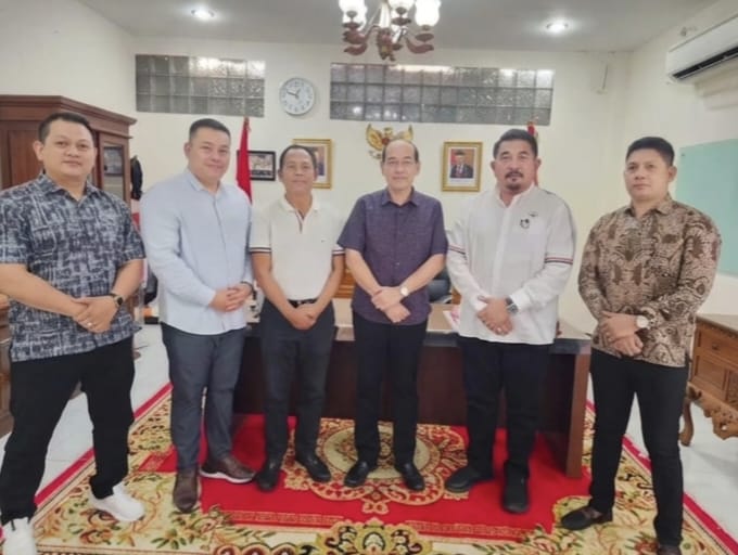 Tokoh Merah Putih Haji Suratman dan Bobi Irawan Nyatakan Dukungan Penuh untuk Keberlanjutan Program Makan Bergizi Gratis