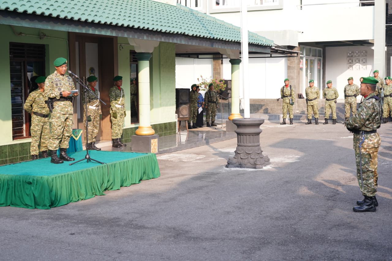 Kodim 0808/Blitar Gelar Upacara Peringatan Harkitnas Ke-118 Dengan Khidmat