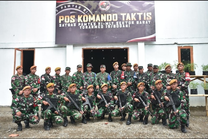 Pangdam XIII/Merdeka Mayjen TNI Mirza Agus Kuker Ke Daerah Latihan Pratugas Satgas Pamtas RI–Malaysia Yonarmed 19/Bogani Kodam XIII/Merdeka